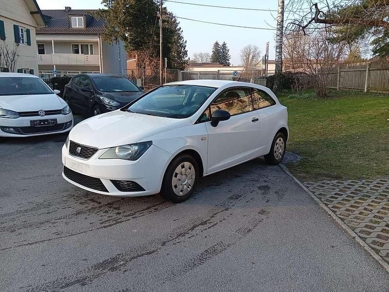 Gebraucht Seat Ibiza Reference 69 PS (50 kW) 2012 "candy" weiss Kleinwagen