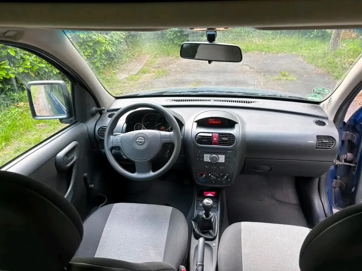 Gebraucht Opel Combo 100 PS (73 kW) 2010 Blau Van / Kleinbus