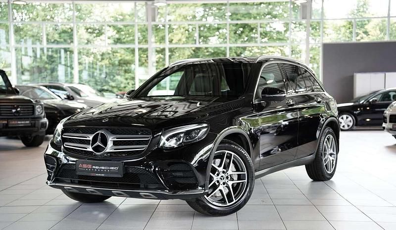 Schwarz Gebraucht 2019 Mercedes GLC220 AMG line SUV | 27.800 € (Fairer Preis) - Bild 1/3