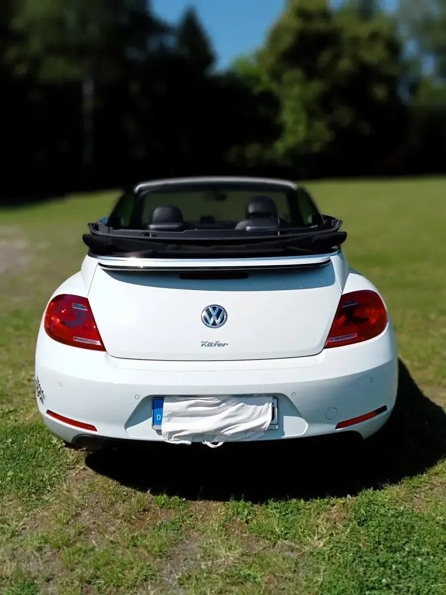 Gebraucht VW Beetle 105 PS (77 kW) 2015 Weiß Kleinwagen