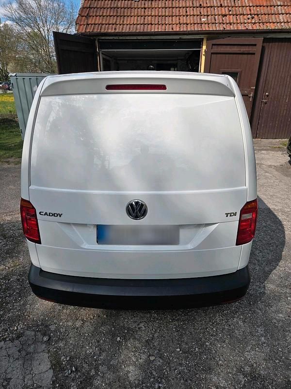 Usado VW Caddy 101 HP (74 kW) 2016 Branco Monovolume