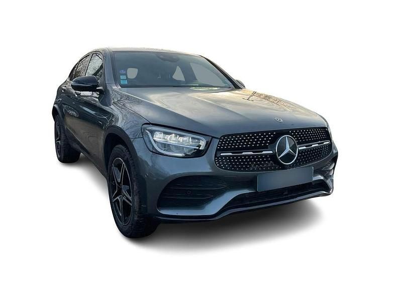 Grau Gebraucht 2021 Mercedes GLC300e AMG line Coupé | 37.076 € (Superpreis) - Bild 1/4