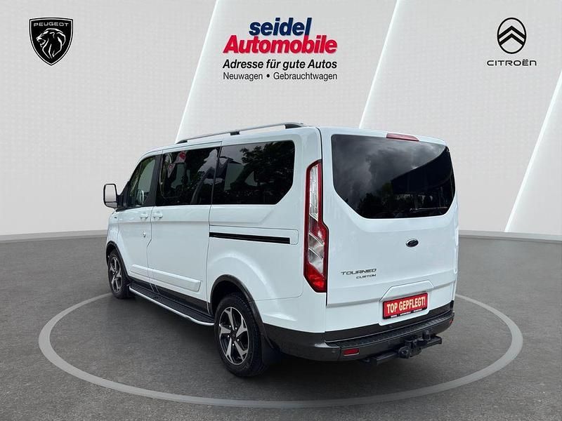 Gebraucht Ford Tourneo Active 131 PS (96 kW) 2022 Weiß Kombi