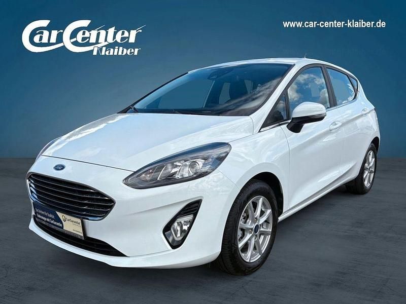 Weiß Gebraucht 2021 Ford Fiesta Titanium Kleinwagen | 14.450 € (Fairer Preis) - Bild 1/4