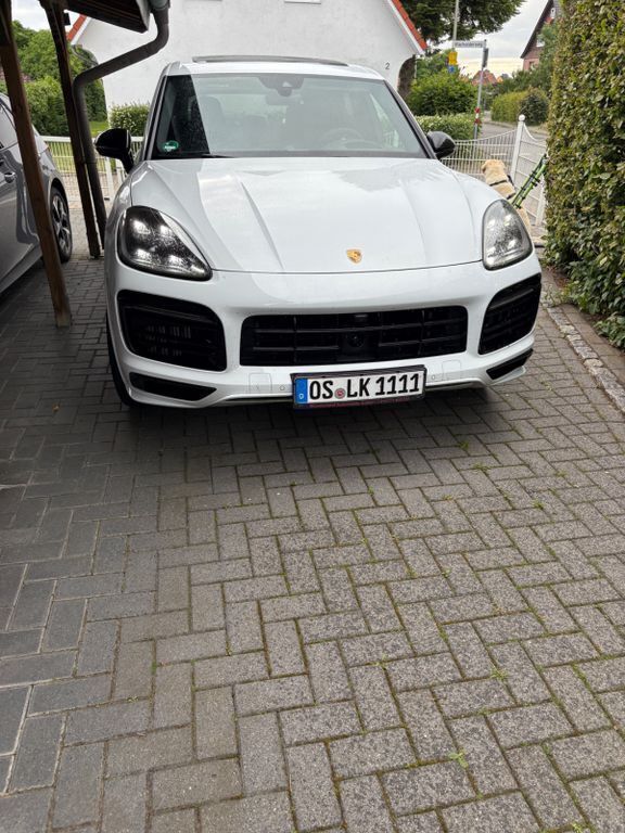 Weiß Gebraucht 2023 Porsche Cayenne SUV | 94.900 € (Superpreis) - Bild 1/4