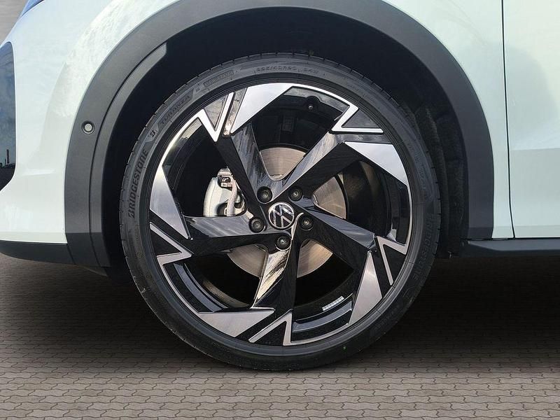 Neu VW T-Roc R-line 150 PS (110 kW) 2026 Pure white uni schwarz uni SUV