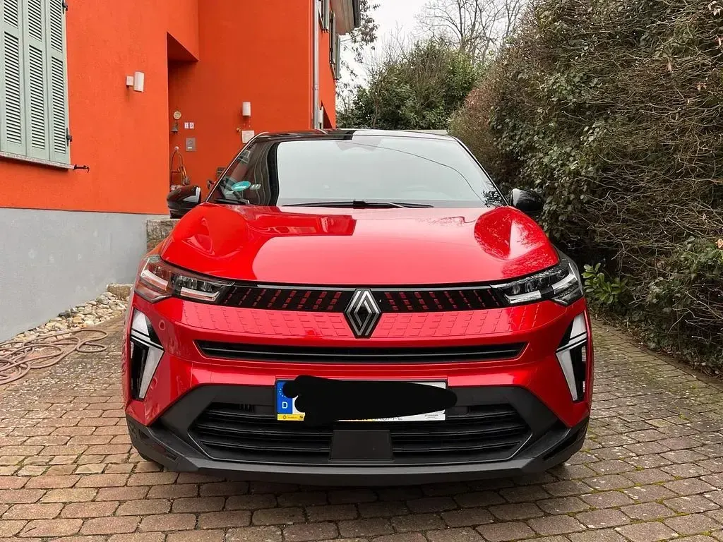 Gebraucht Renault Captur Techno 158 PS (116 kW) 2025 SUV