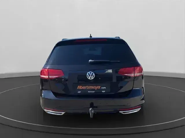 Usata VW Passat Comfortline 150 CV (110 kW) 2017 Nero Station wagon