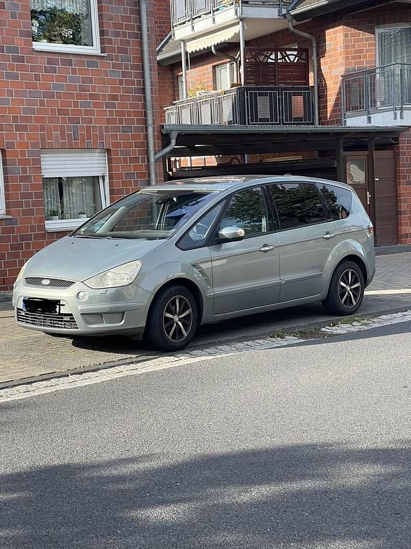 Blau Gebraucht 2008 Ford S-MAX S Van / Kleinbus | 3.000 € (Superpreis) - Bild 1/4