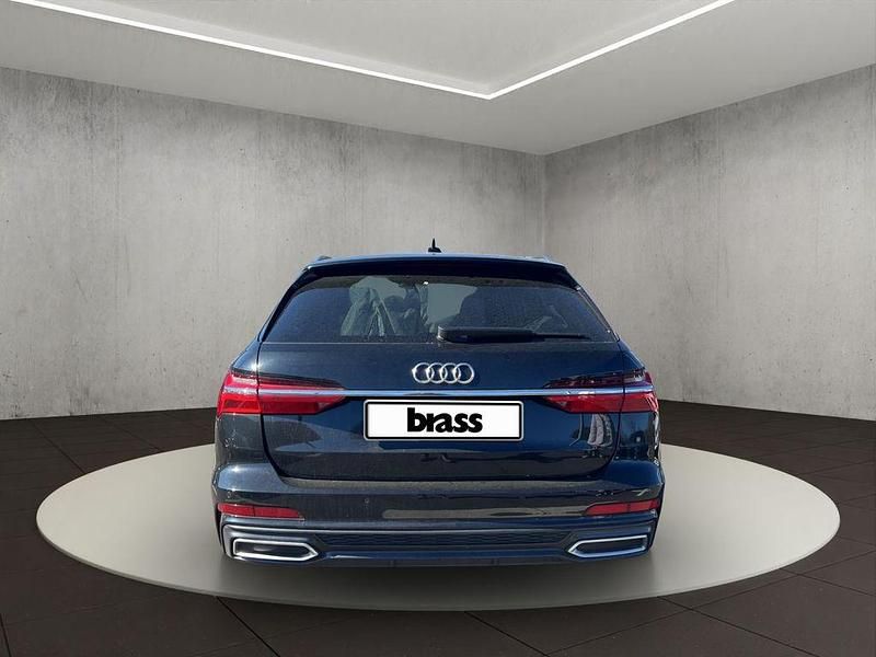 Gebraucht Audi A6 S-Line 204 PS (150 kW) 2022 Mythosschwarz metallic Kombi