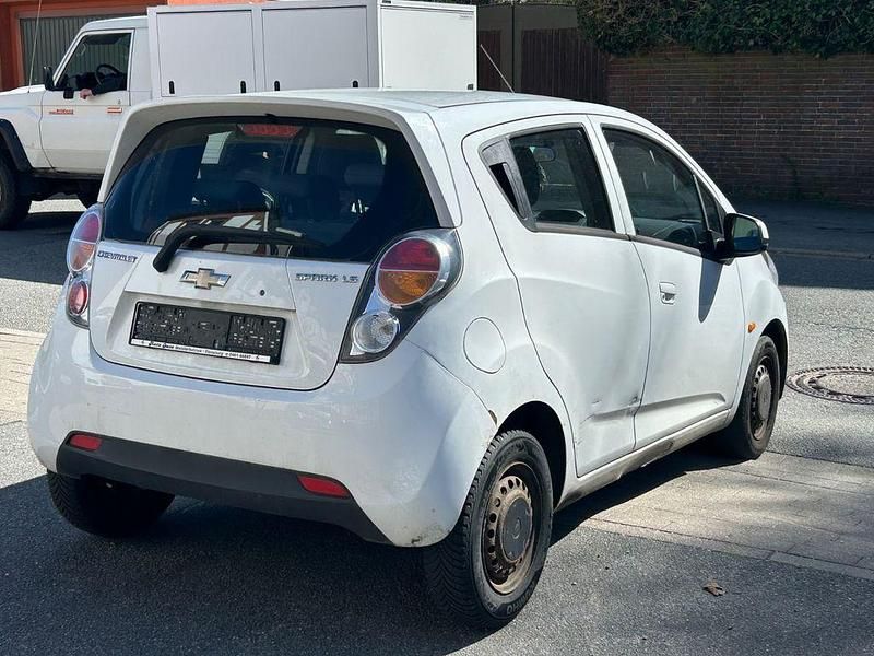 Occasion Chevrolet Spark LS 68 ch (50 kW) 2011 Blanc Citadine