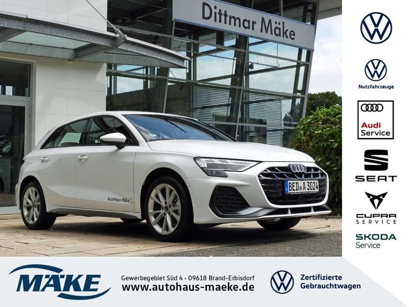 Arkonaweiß Gebraucht 2024 Audi A3 Sportback S-Line Kleinwagen | 32.290 € (Superpreis) - Bild 1/4