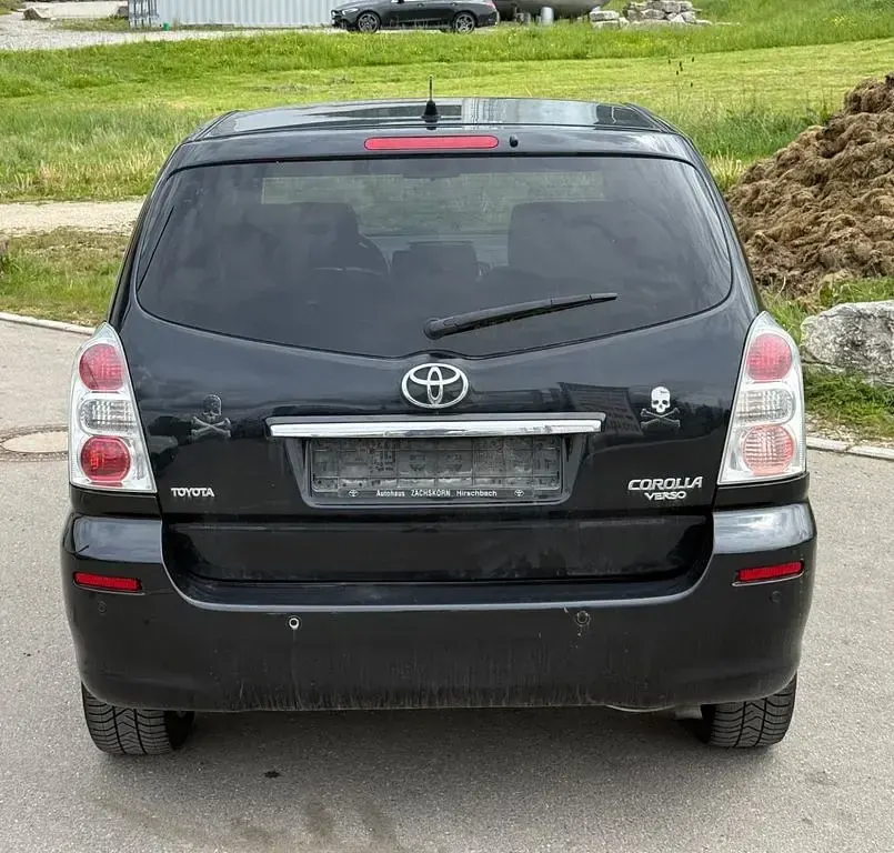 Gebraucht Toyota Corolla Verso 129 PS (94 kW) 2008 Schwarz Van / Kleinbus