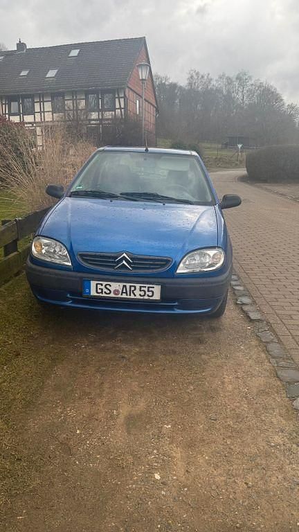 Gebraucht Citroën Saxo 60 PS (44 kW) 2001 Blau Kleinwagen