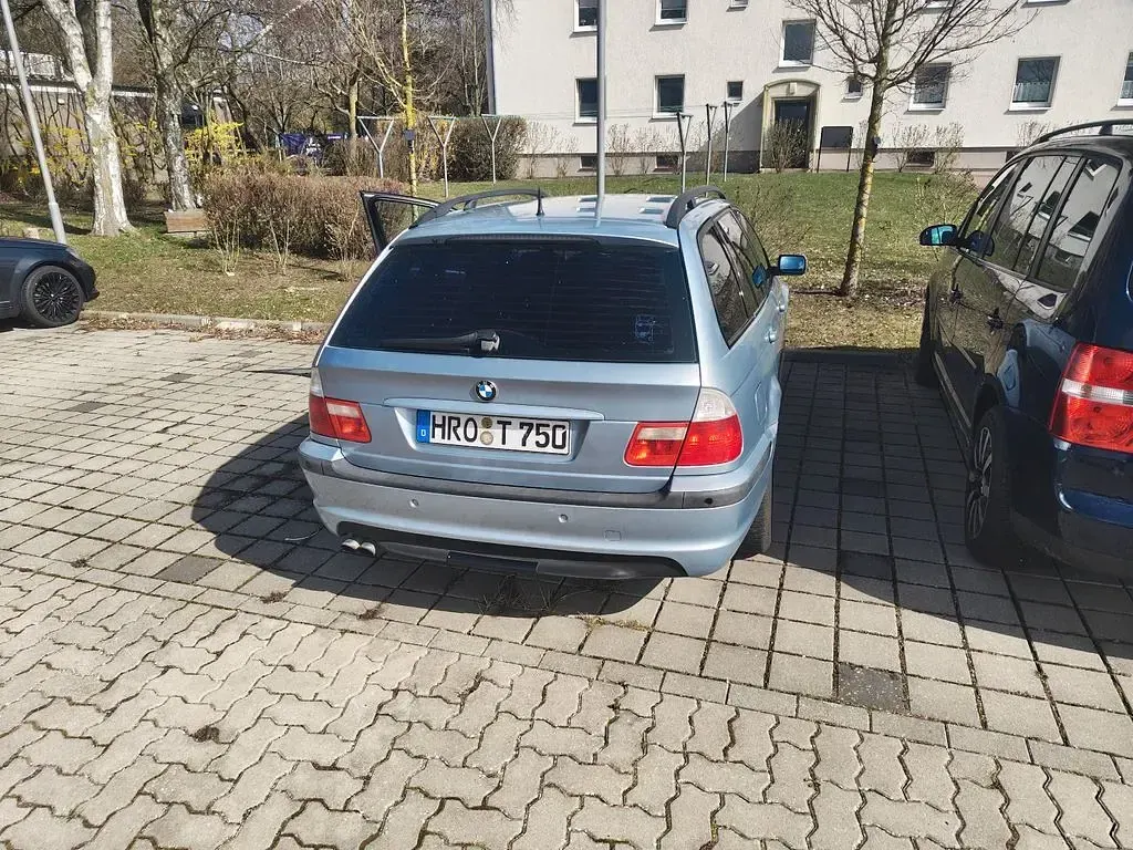 Gebraucht BMW 320 Performance 170 PS (125 kW) 2004 Grau Kombi