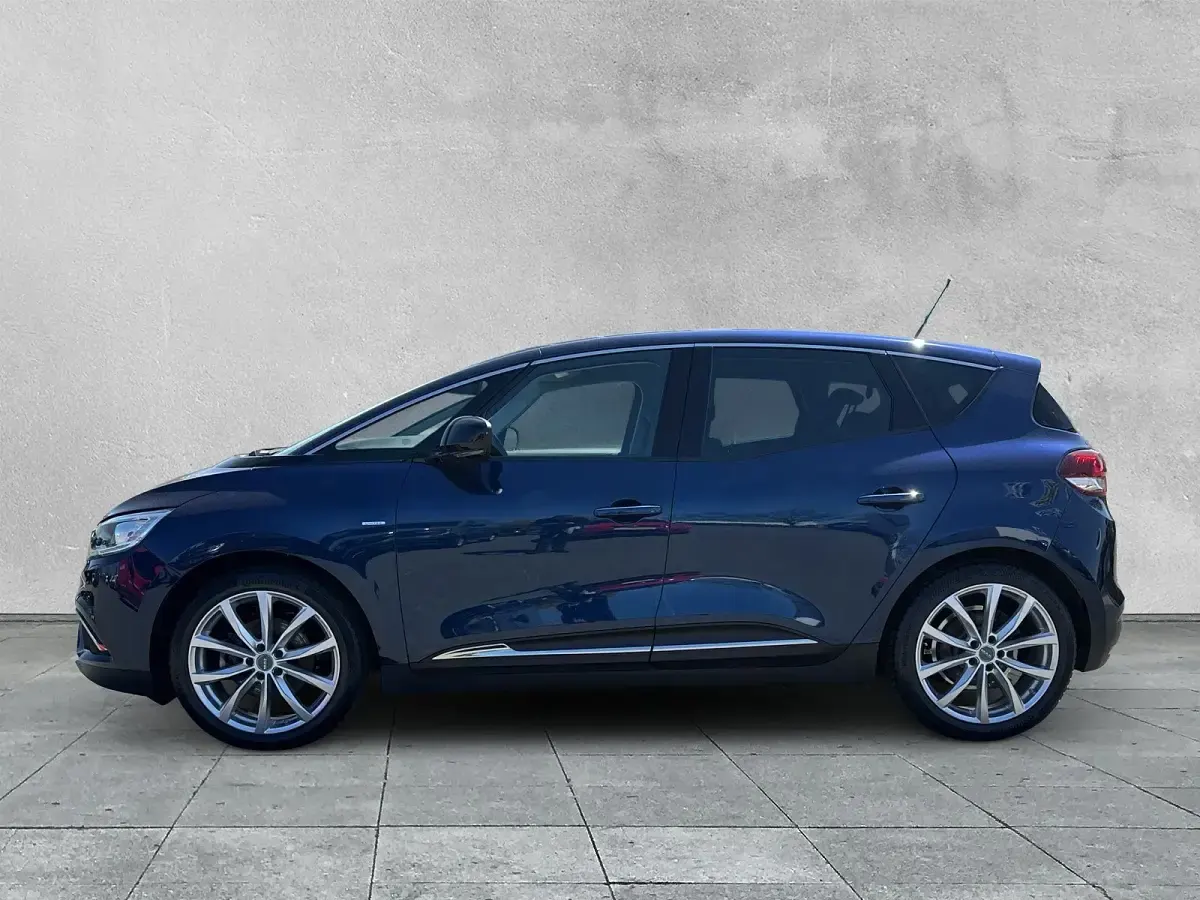 Gebraucht Renault Scenic E-Tech LIMITED 140 PS (102 kW) 2018 Blau Van / Kleinbus