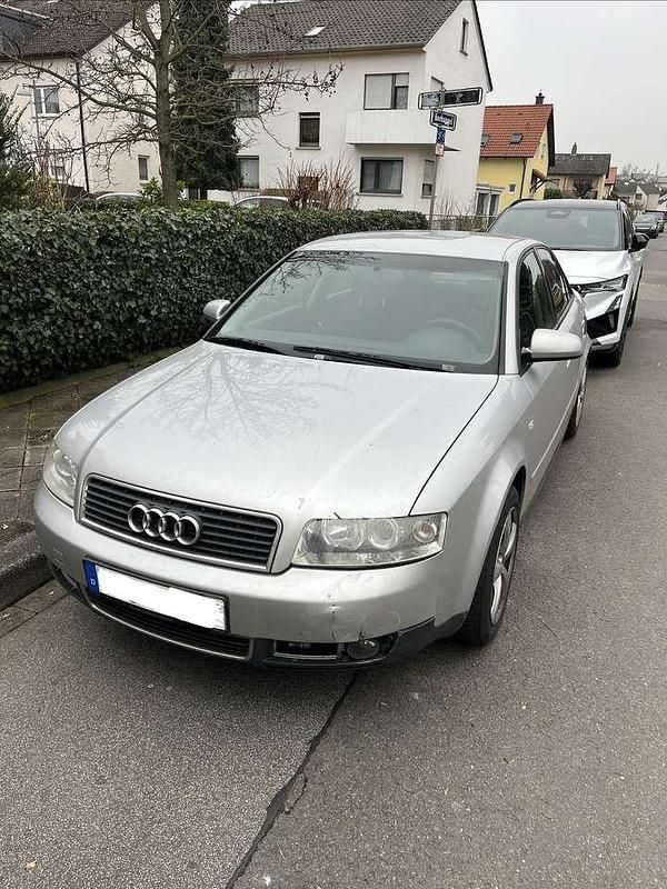 Gebraucht Audi A4 131 PS (96 kW) 2002 Limousine