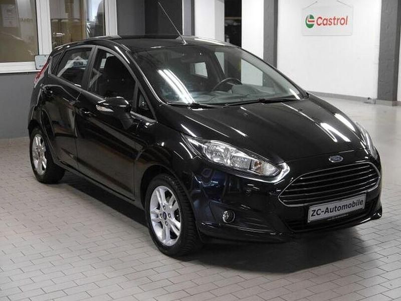 Schwarz Gebraucht 2015 Ford Fiesta SYNC Edition Limousine | 6.600 € (Fairer Preis) - Bild 1/4