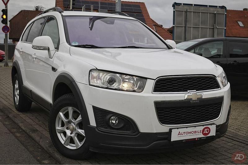 Weiß Gebraucht 2014 Chevrolet Captiva LT SUV | 5.990 € (Fairer Preis) - Bild 1/3