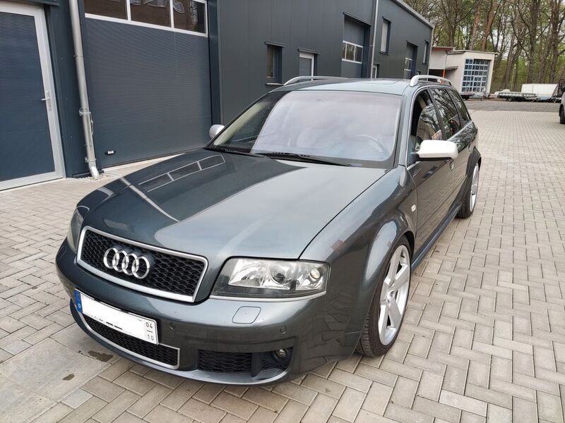 Grau Gebraucht 2003 Audi RS6 Kombi | 15.900 € (Superpreis) - Bild 1/4