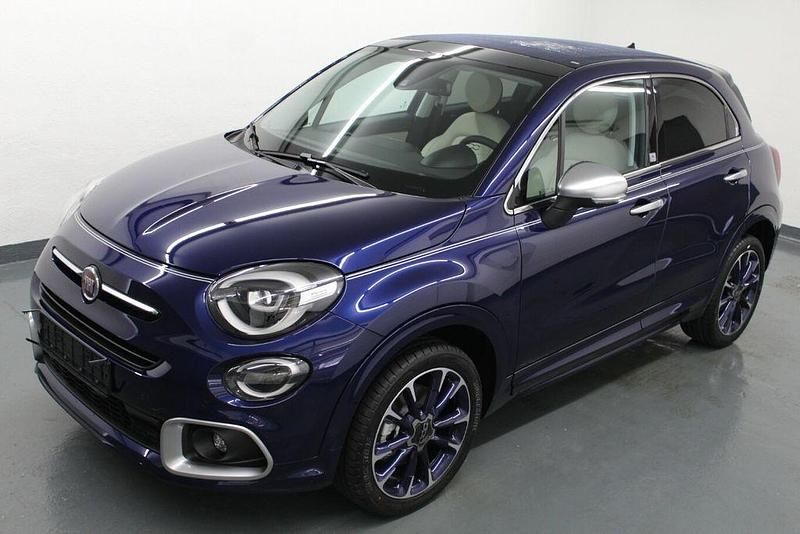Blau Gebraucht 2022 Fiat 500X Club SUV | 25.999 € (Teuer) - Bild 1/4