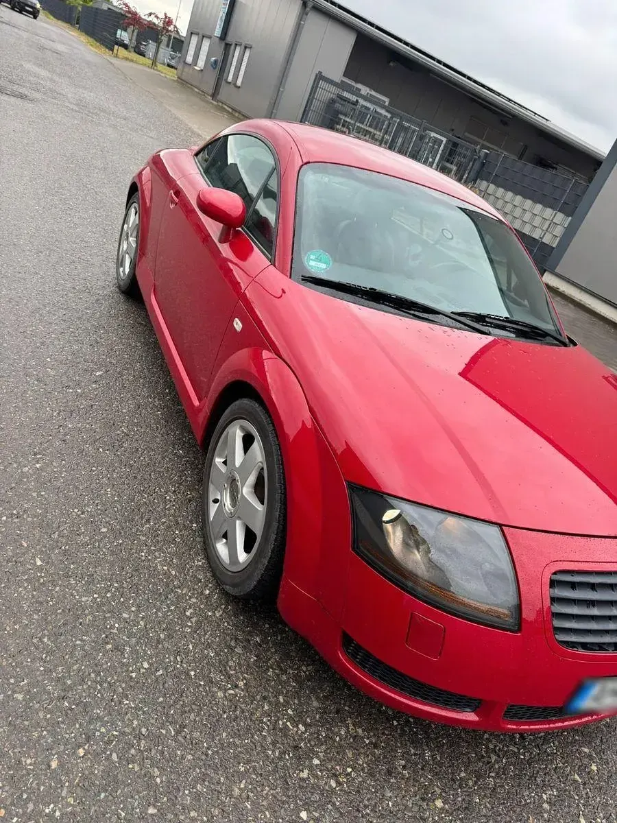 Gebraucht Audi TT Sport 179 PS (131 kW) 2002 Rot Coupé