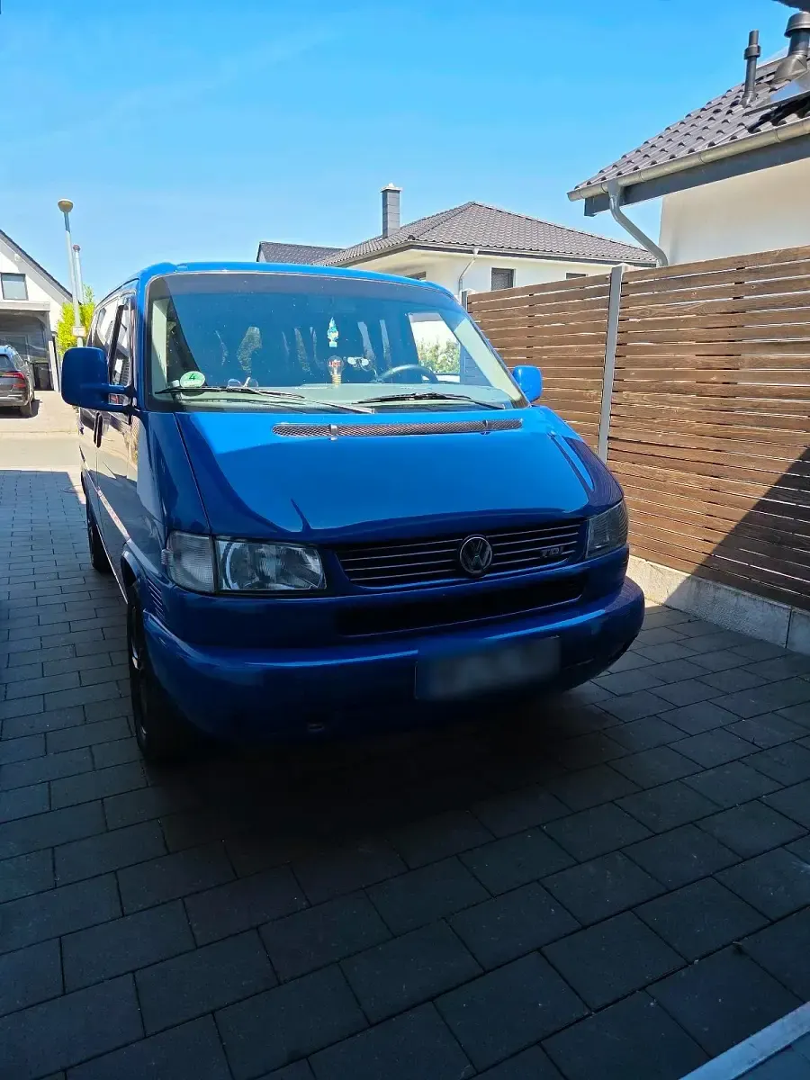 Gebraucht VW Multivan 151 PS (111 kW) 1998 Blau Van / Kleinbus