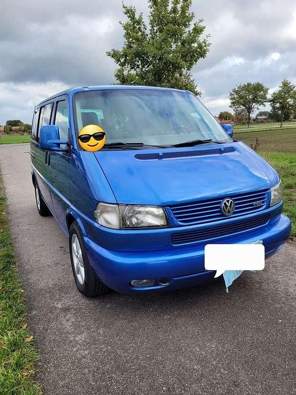 Second-hand VW T4 151 CP (111 kW) 1998 Albastru Van