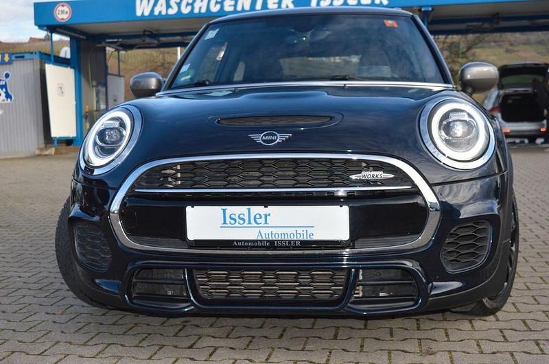 Gebraucht Mini John Cooper Works Chili 231 PS (169 kW) 2019 Schwarz Kleinwagen