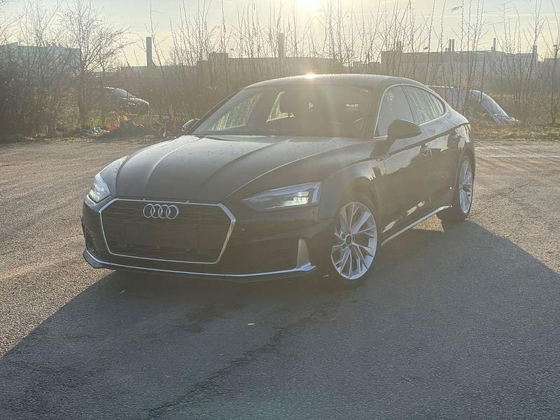 Schwarz Gebraucht 2020 Audi A5 Sportback Advanced Kleinwagen | 19.500 € (Fairer Preis) - Bild 1/4