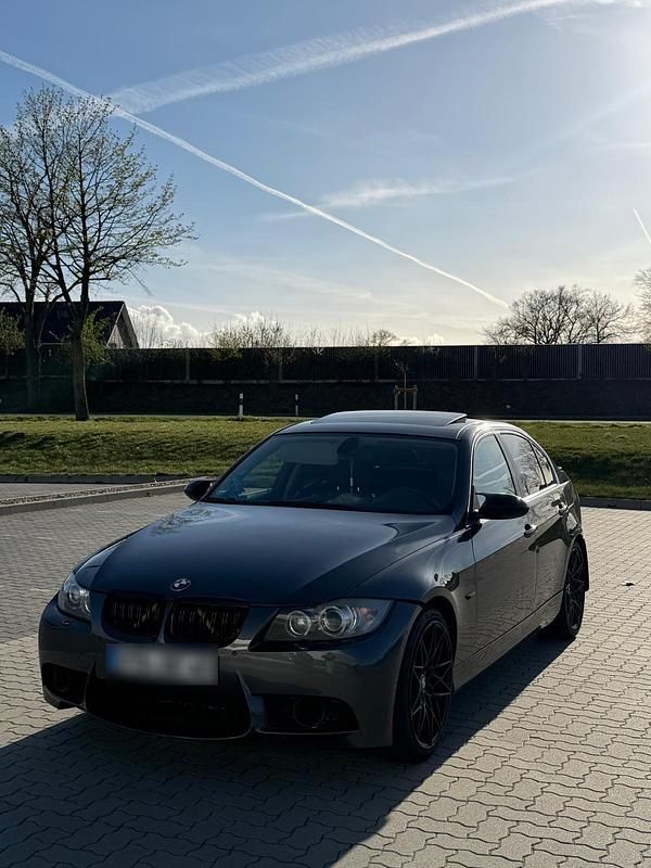 Gebraucht BMW 325 M Performance 218 PS (160 kW) 2005 Grau Limousine