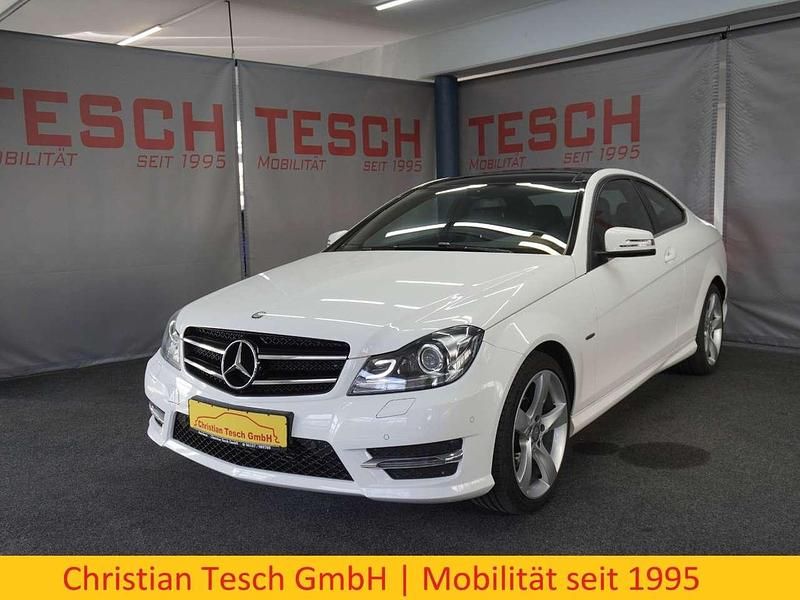 Gebraucht Mercedes C180 Edition 156 PS (114 kW) 2014 Weiß Coupé