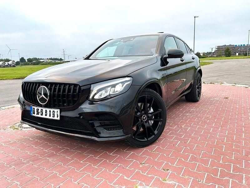 Schwarz Gebraucht 2018 Mercedes GLC43 AMG AMG Coupé | 37.500 € (Teuer) - Bild 1/4