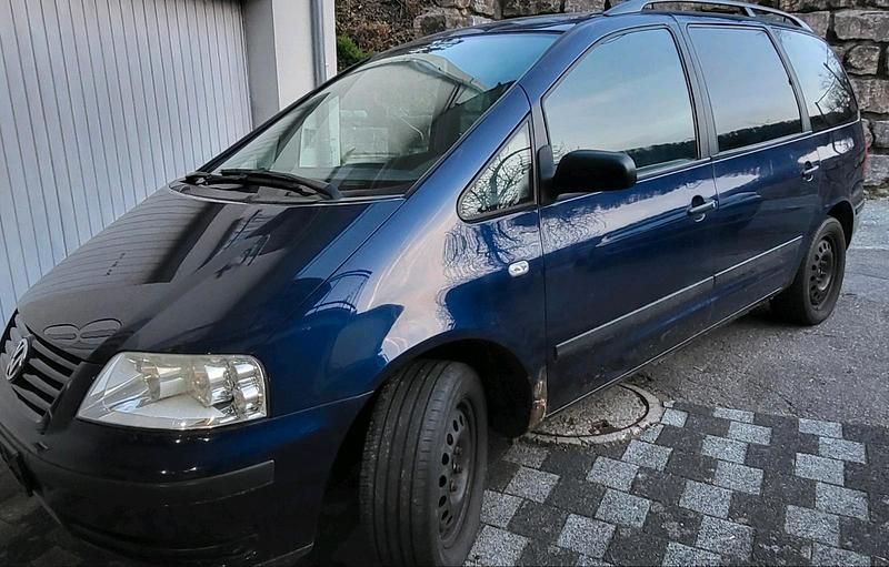 Gebraucht VW Sharan 115 PS (84 kW) 2003 Blau Van / Kleinbus