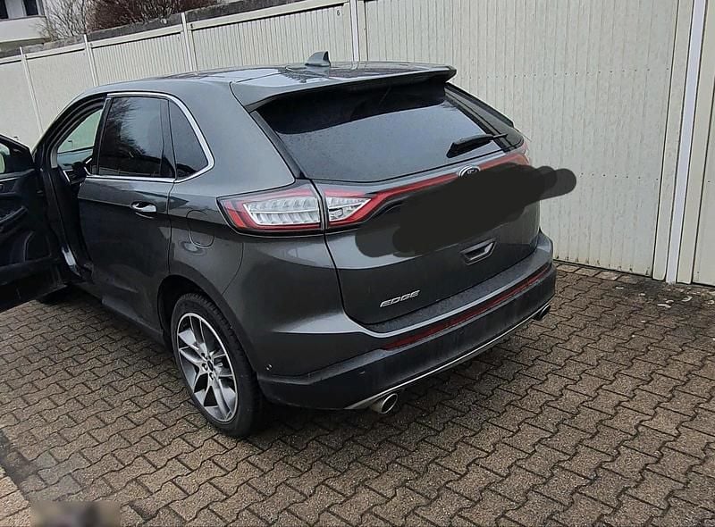 Gebraucht Ford Edge 209 PS (153 kW) 2017 Grau SUV