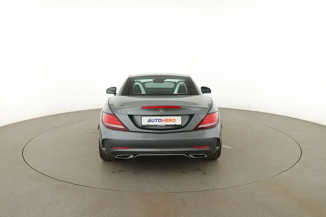 Gebraucht Mercedes SLC300 AMG line 245 PS (180 kW) 2018 Grau Cabrio