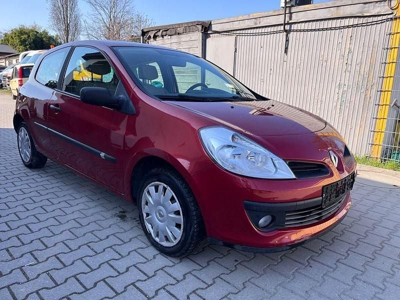 Gebraucht Renault Clio III Expression 75 PS (55 kW) 2005 Rot Kleinwagen
