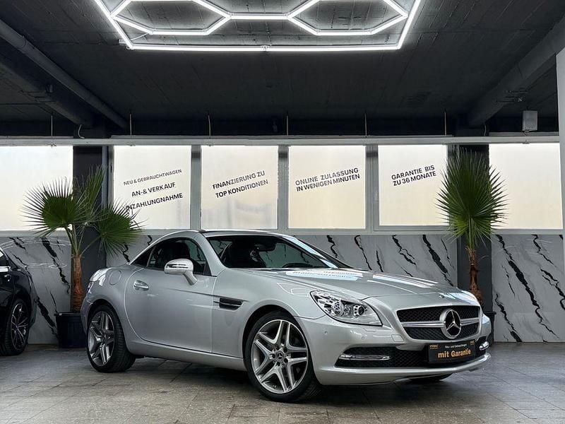 Silber Gebraucht 2015 Mercedes SLK200 Cabrio | 19.700 € (Fairer Preis) - Bild 1/4