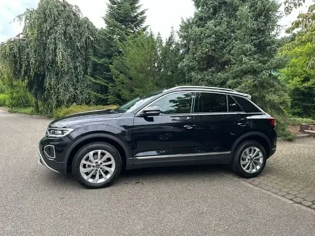 Gebraucht VW T-Roc Style 150 PS (110 kW) 2025 Schwarz SUV