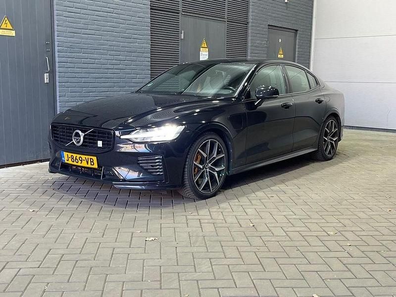 Gebraucht Volvo S60 405 PS (297 kW) 2020 Schwarz Limousine