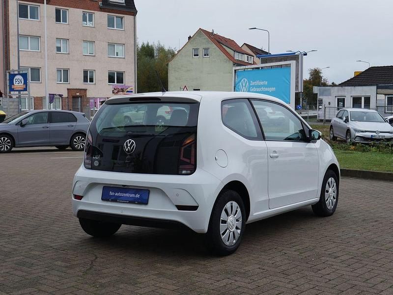 Gebraucht VW up! Move 65 PS (47 kW) 2022 Weiß Kleinwagen