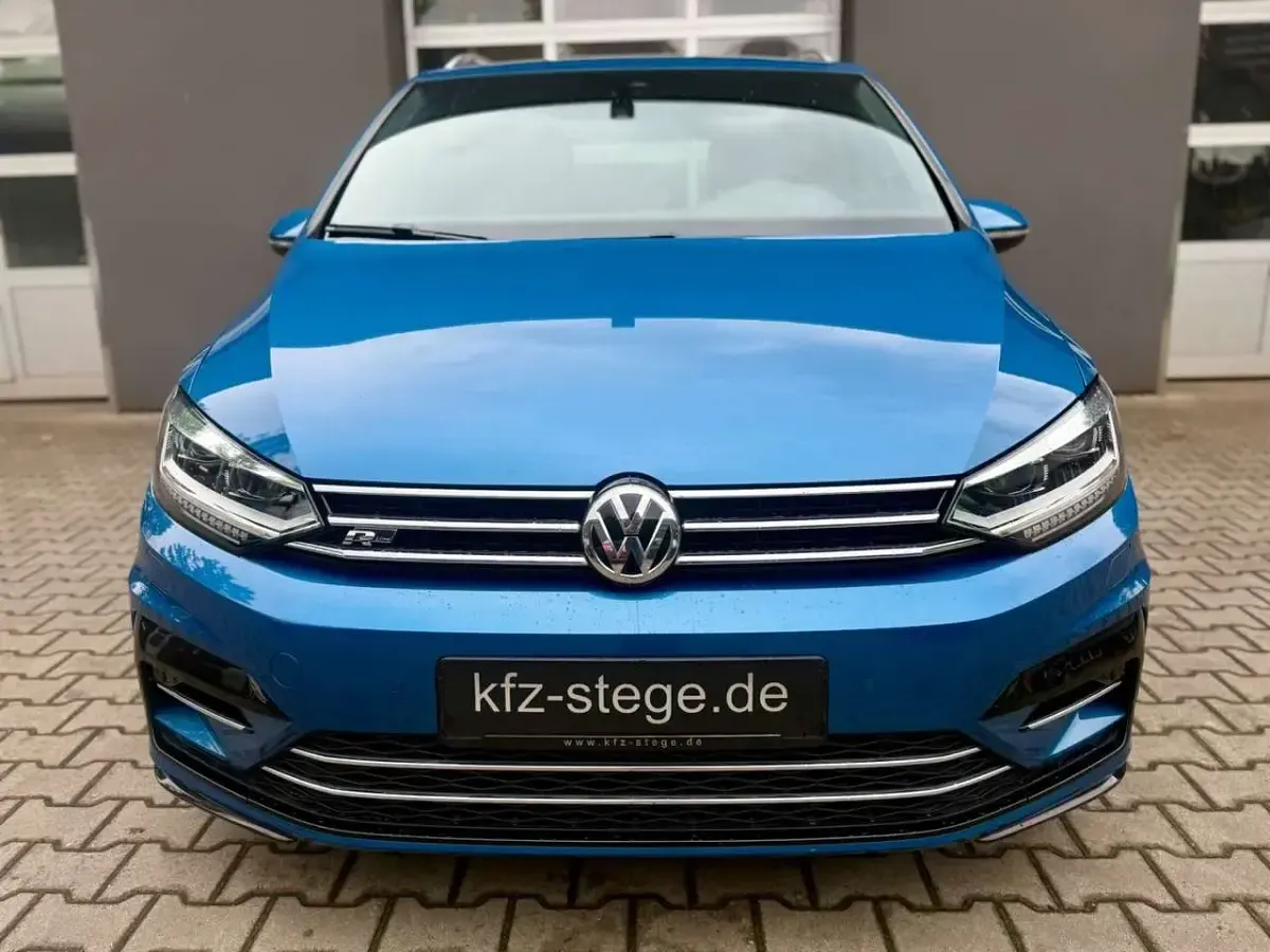 Gebraucht VW Touran R-line 190 PS (139 kW) 2017 Blau Van / Kleinbus
