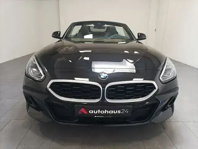 Gebraucht BMW Z4 M Sport 258 PS (189 kW) 2023 Schwarz Cabrio