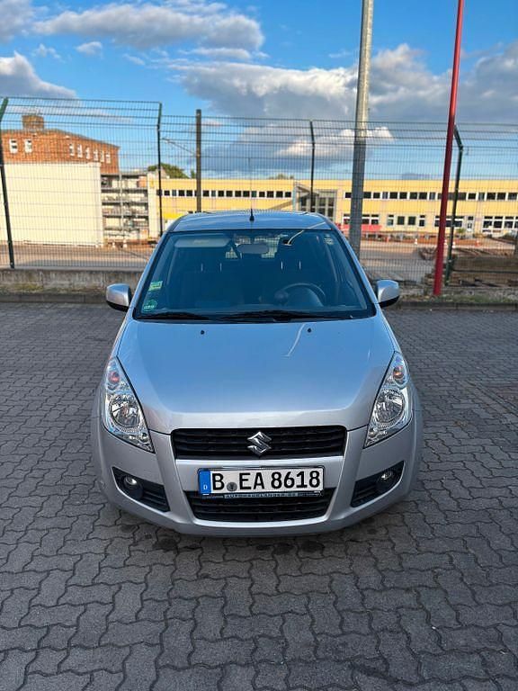 Gebraucht Suzuki Splash Club 86 PS (63 kW) 2008 Silber Kleinwagen