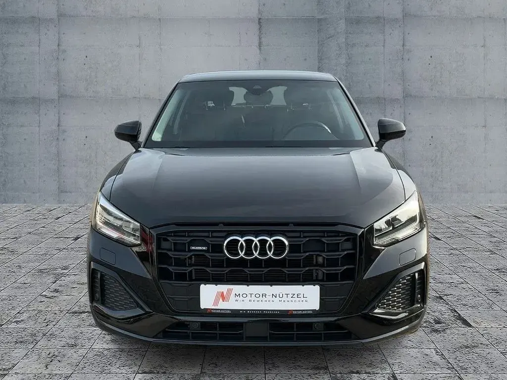 Używany Audi Q2 Advanced Plus 150 KM (110 kW) 2022 Czarny SUV