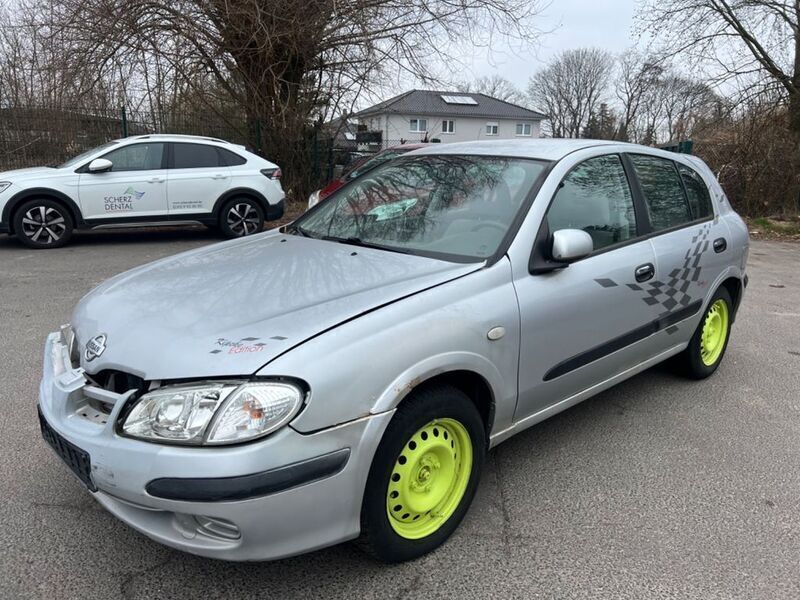 Silber Gebraucht 2001 Nissan Almera Visia Limousine | 799 € (Fairer Preis) - Bild 1/4