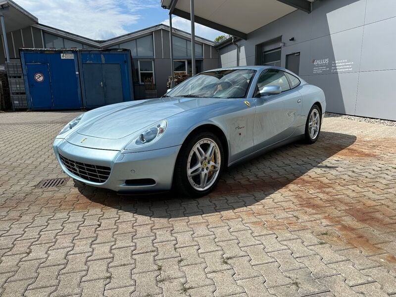 Blau Gebraucht 2007 Ferrari 612 Coupé | 119.000 € - Bild 1/4