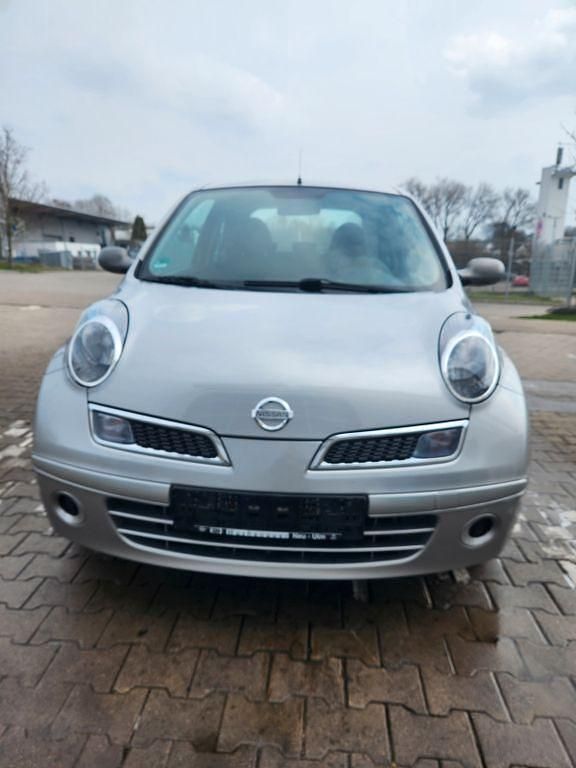 Gebraucht Nissan Micra 65 PS (47 kW) 2009 Silber Limousine
