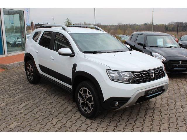 Gebraucht Dacia Duster Prestige 114 PS (83 kW) 2019 Weiß SUV