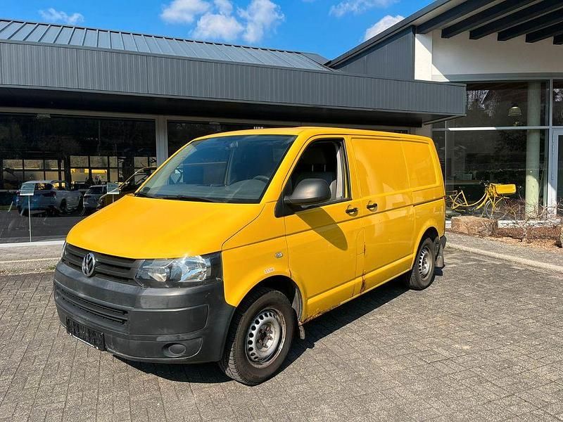 Second-hand VW Transporter 84 CP (61 kW) 2013 Galben Van